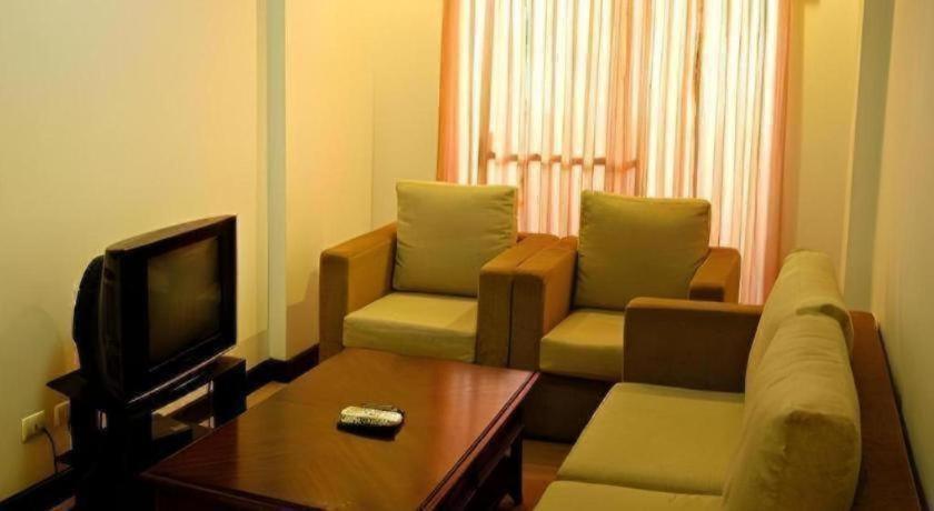 D' Leonor Hotel Davao Ngoại thất bức ảnh