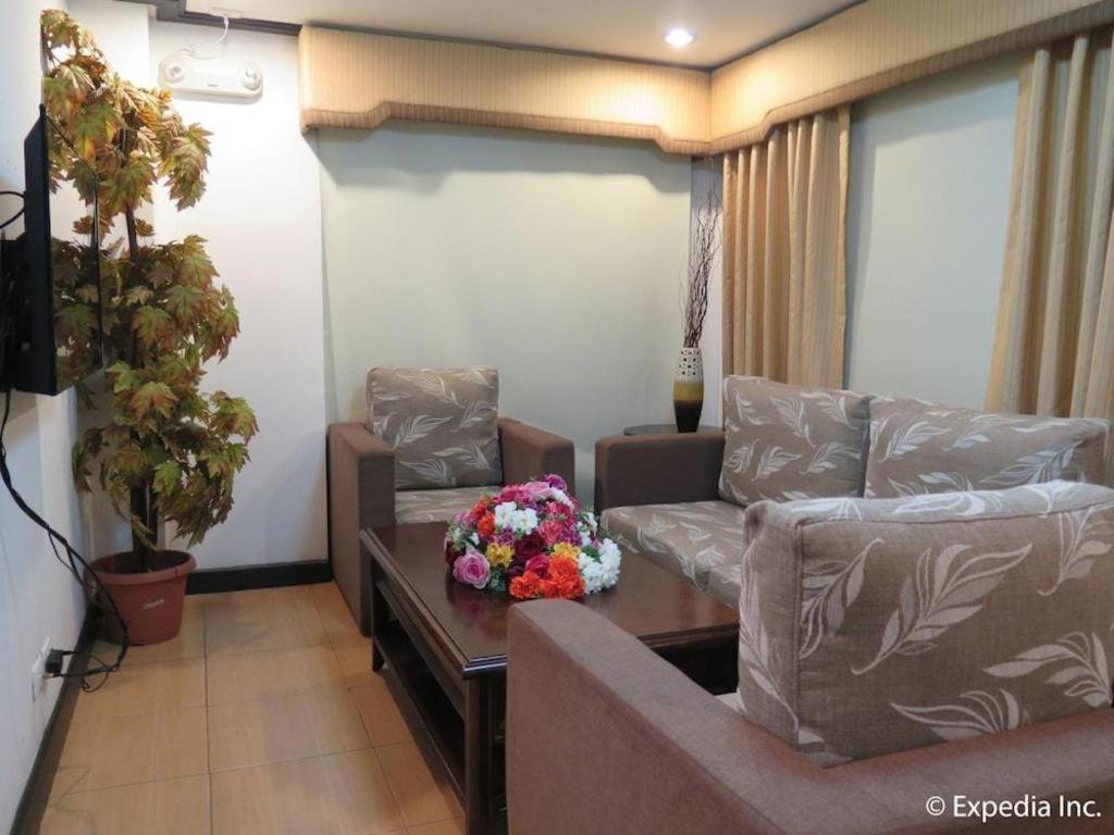 D' Leonor Hotel Davao Ngoại thất bức ảnh