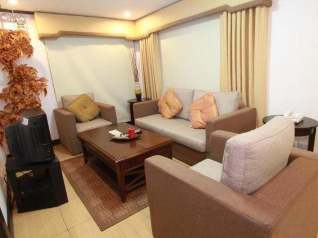 D' Leonor Hotel Davao Ngoại thất bức ảnh