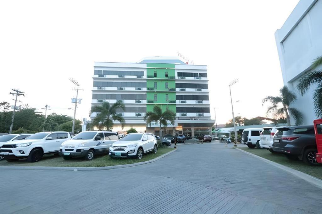 D' Leonor Hotel Davao Ngoại thất bức ảnh
